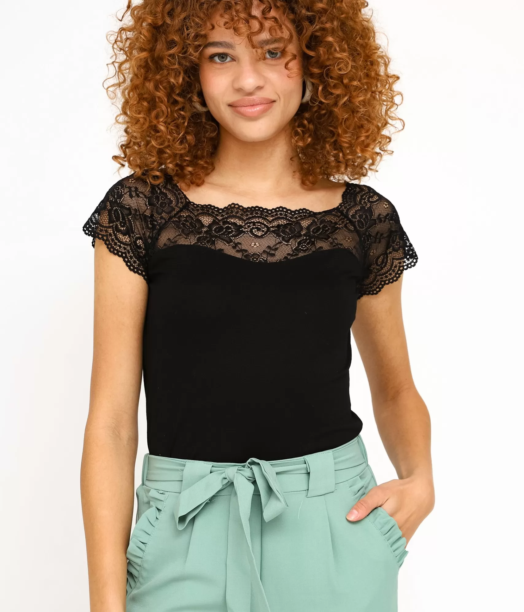 EDJI T-shirts*Tee-shirt en dentelle Nola